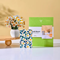 Mini-Daffodil-Bloom-small-paper-pop-up-bouquet-of-white-and-golden-daffodils-—-PetalPal